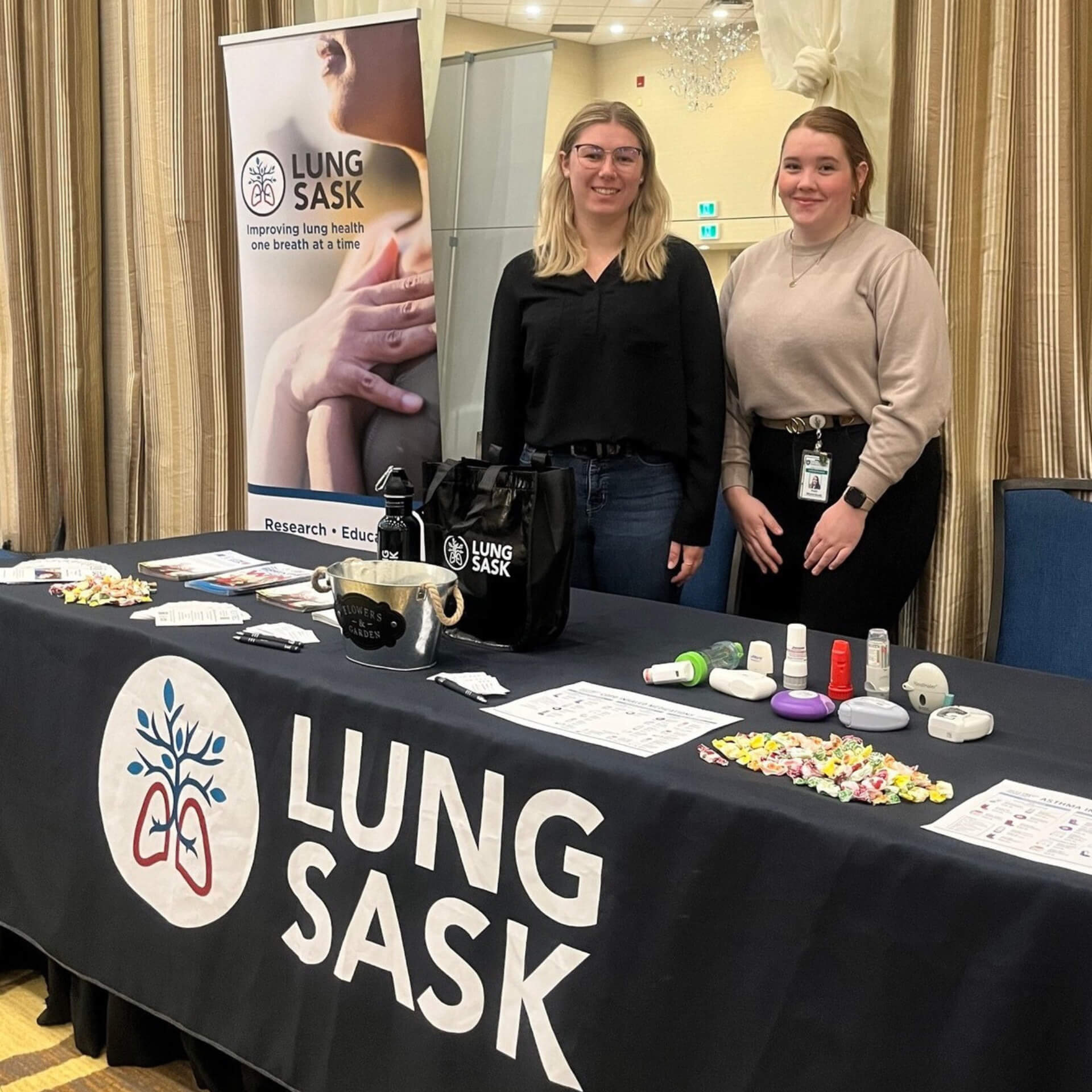 Nursing students at a conference representing Lung Sask at our booth